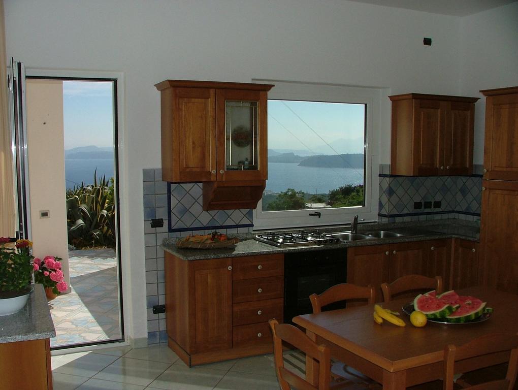 Villa Rosalia Barano d'Ischia Bilik gambar